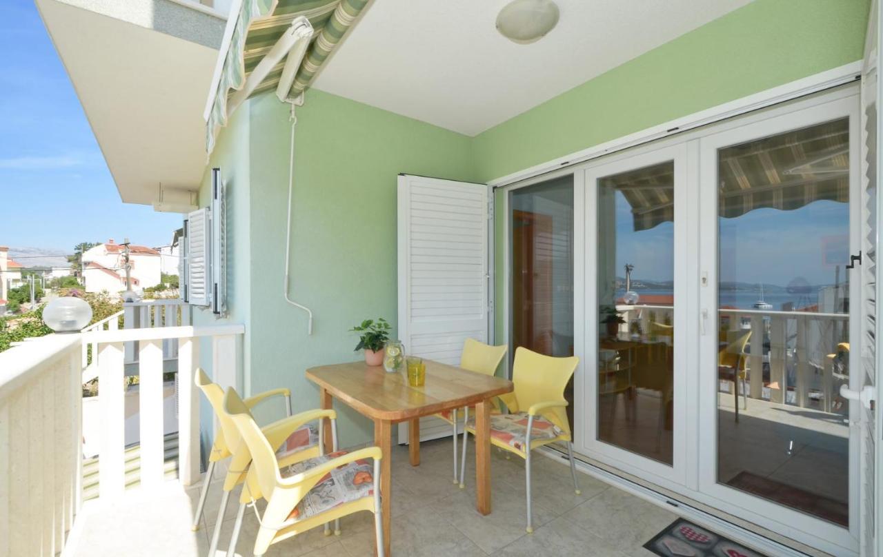 Apartments Santo Trogir - Okrug Gornji Exterior foto